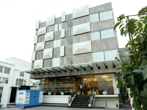 Legend Inn