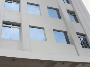 OYO 15995 Laavish Business Hotel