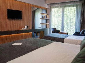 SennaCity Hotel