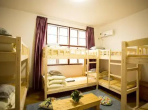 Tingzhou Tongchuang Hostel