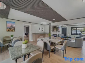 Interurban Suites Hotel, a Dazzler Select by Wyndham