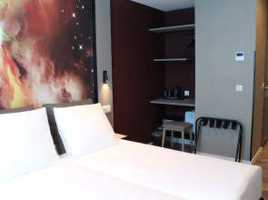 Nebula Hotel by INE'S