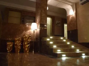 Al Shiraz Suites