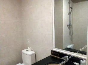 Airport Hotel