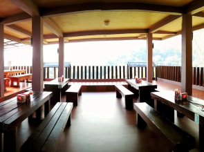 Senaru Lodge