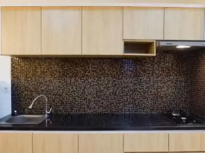 3BR Elegant and Luxurious Apartment at Grand Sungkono Lagoon By Travelio