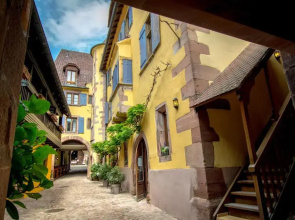 Hotel De La Couronne