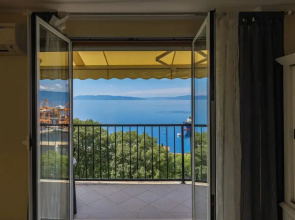 Seaview City Apartment Frida
