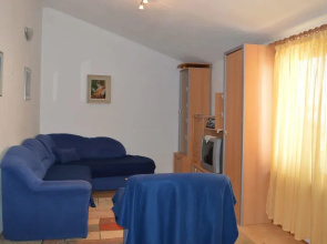 Apartments Savarin 550