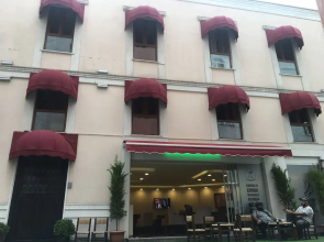 Center Park Hotel