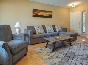 Bright Peoria Home w/ Gas Grill & Fire Pit!