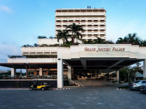 Grand Jomtien Palace Hotel
