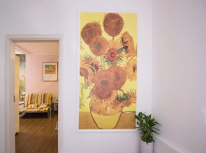 Xiamen Van Gogh's Sky Art Gallery Inn