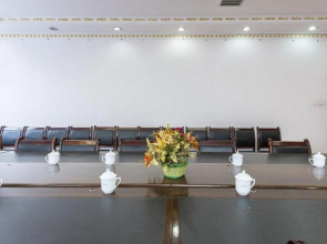 Qilian Hotel