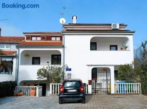 Apartments Ivicek Stojakovic