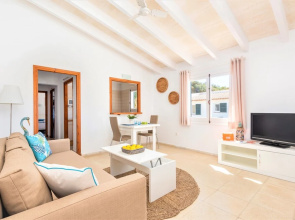 Apartamentos Calan Brut