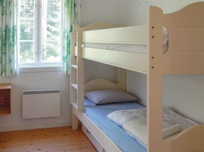 Nice Home in Bengtsfors With 4 Bedrooms and Wifi