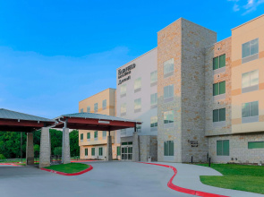Fairfield Inn & Suites by Marriott Decatur at Decatur Conference Center