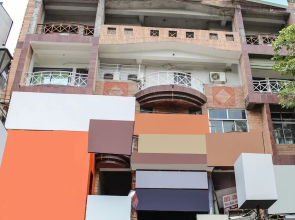 OYO 15715 Royal AR RESIDENCY