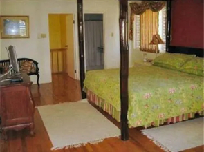 Paradise Silver Palms Apartments