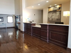 Holiday Inn Express & Suites Omaha West by IHG