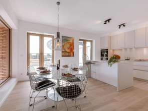 Beautifully decorated apartment close to the sea