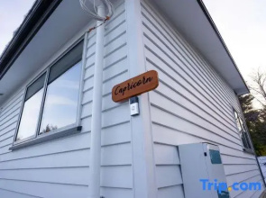 Capricorn - 2BR Easy Drive to Dark Sky Dining