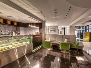 Отель Novotel Sharjah Expo Center