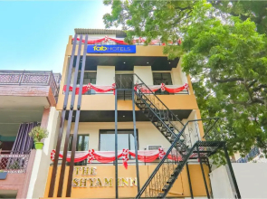 Fabhotel Shyam Inn
