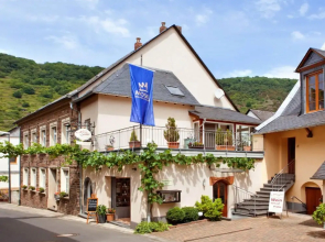 Holiday Winery Andrae-goebel