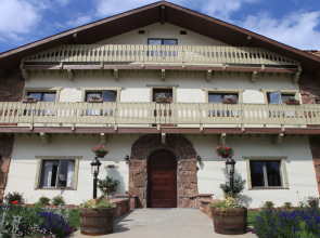 Vasquez Creek Inn
