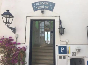 Pension El Torreon B&B