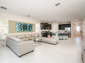 Egret Mills Villa Solara