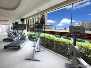 Harbour Plaza Metropolis