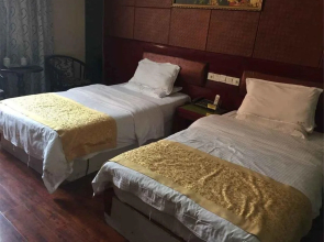 Jinbaoli Business Hotel