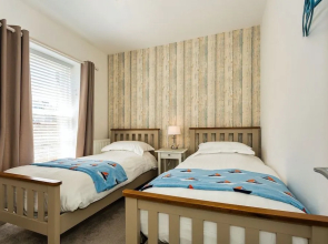 Saint James By The Quay