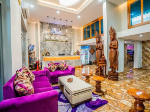 Min Hotel 1