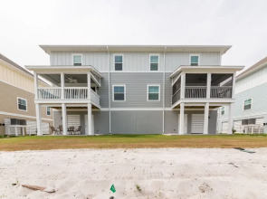 Golf Breeze - Resort Villas at Lost Key