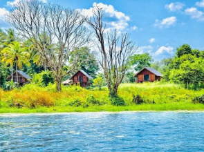 Kolla Watersong Eco Cabana resort