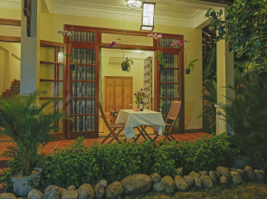 Tropical Garden Homestay Villa