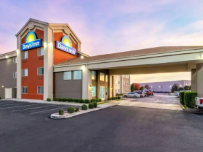 Days Inn Springville
