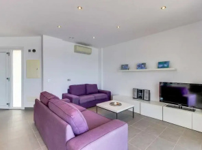 Excellent Seafront Villa in Cala Pi