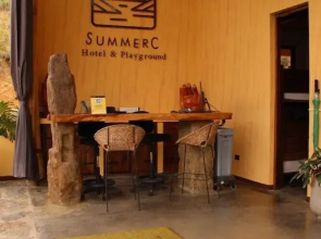SummerC hotel