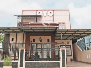 OYO 2192 Hotel D'ostha Residence Syariah