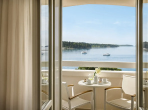 Valamar Riviera Hotel & Residence