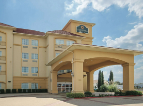 La Quinta Inn & Suites by Wyndham Dallas - Hutchins