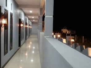 Saputra View Bromo Guest House