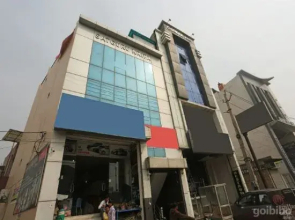 OYO 28090 Cocktail Hotel