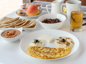 Auris Boutique Hotel Apartments