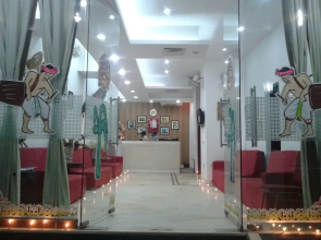Hotel Akash Sarovar